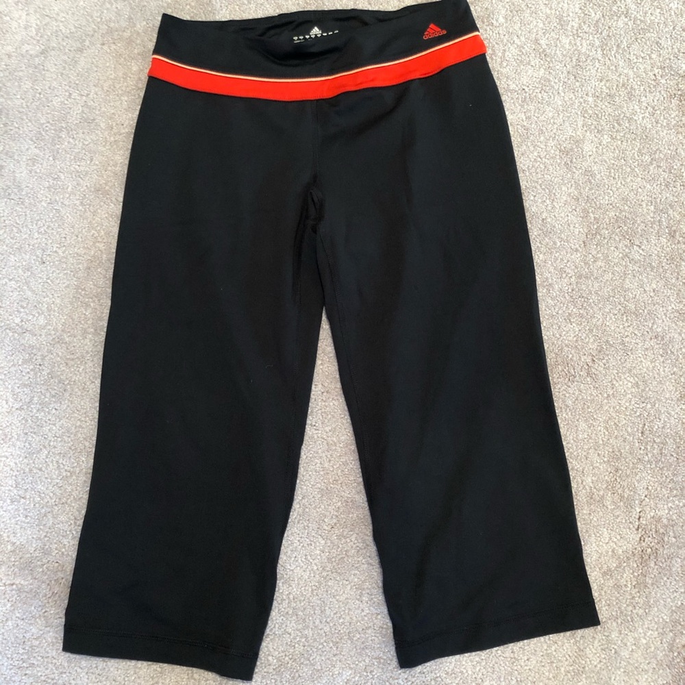 ⭐️Adidas Crop Pants⭐️ Size small